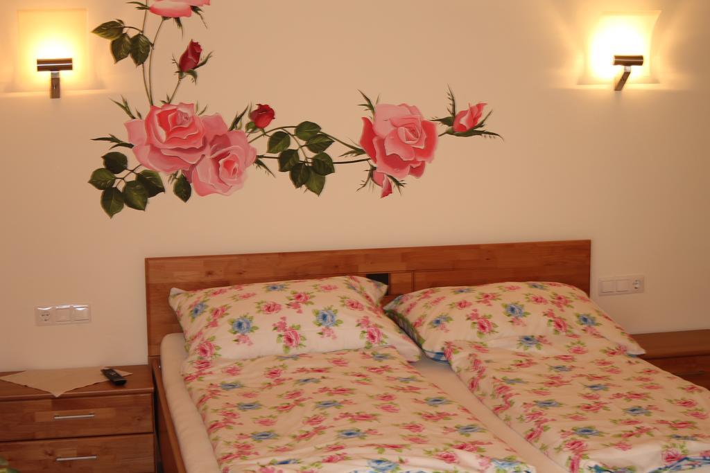 스핏즈 Gastehaus Zur Schonen Aussicht B&B 객실 사진