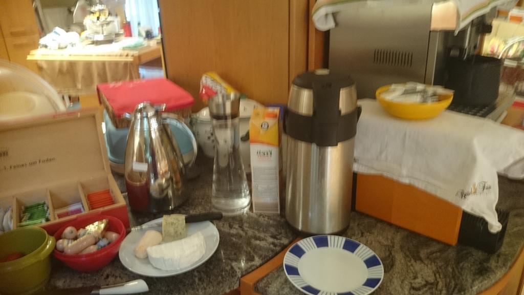 스핏즈 Gastehaus Zur Schonen Aussicht B&B 외부 사진