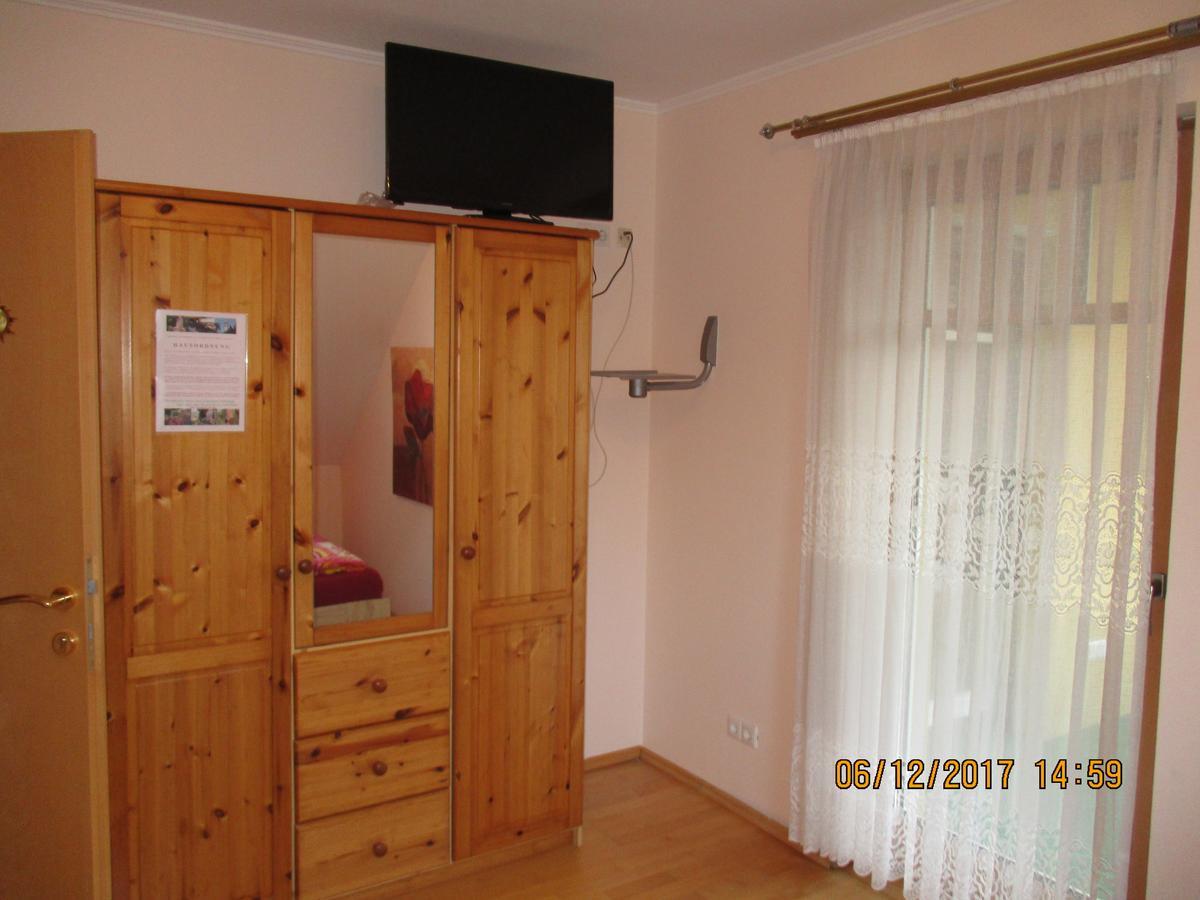 스핏즈 Gastehaus Zur Schonen Aussicht B&B 외부 사진