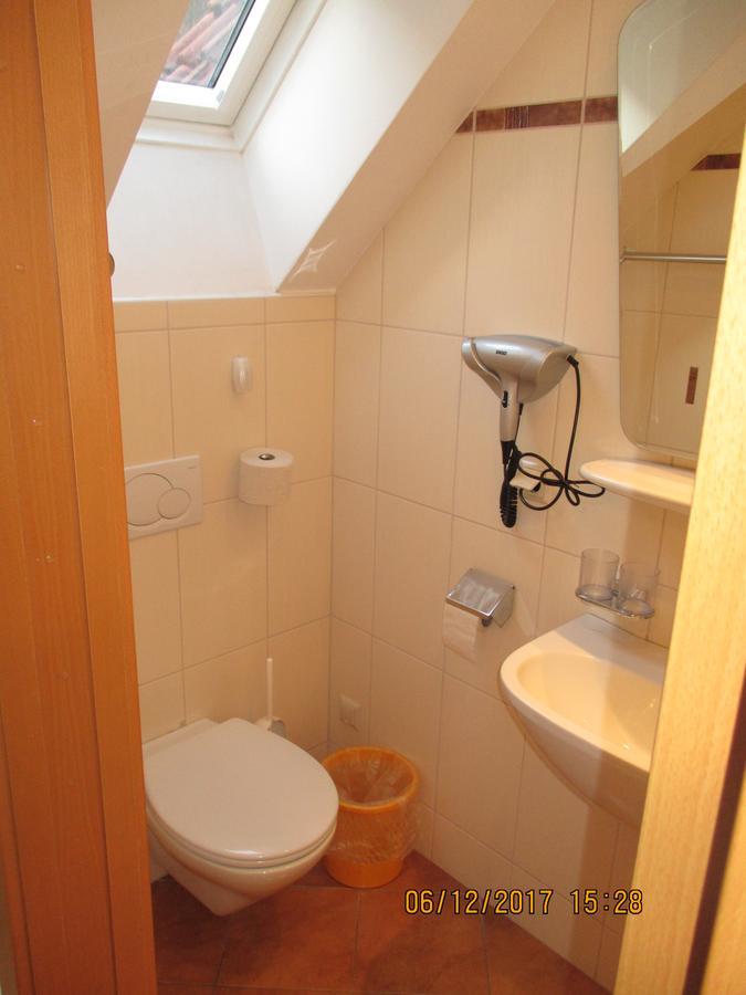 스핏즈 Gastehaus Zur Schonen Aussicht B&B 외부 사진